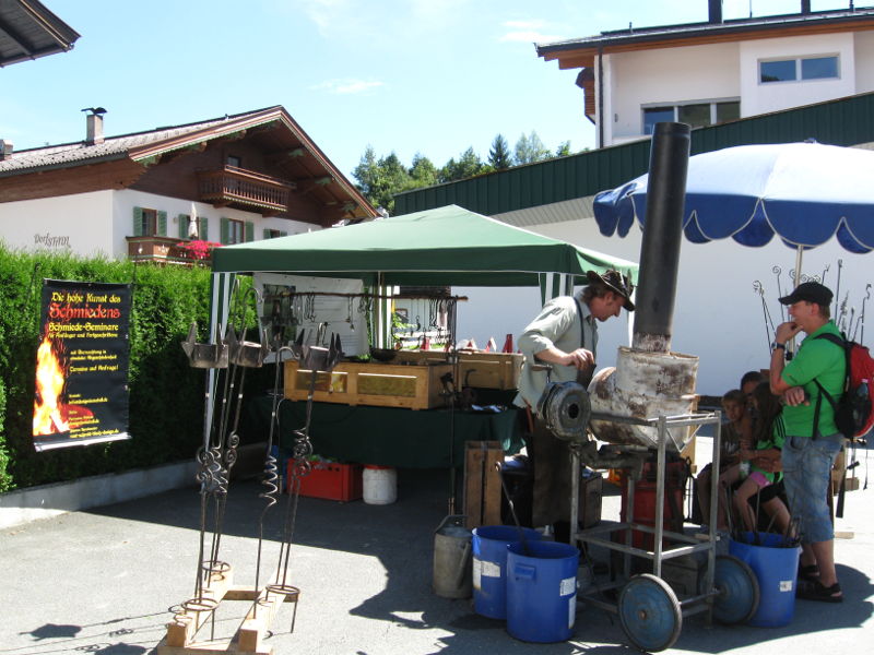 Bild vom Bauernmarkt in Koessen, Tirol 2016