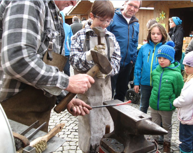 Bild vom Siegsdorfer Ostern- und Bauernmarkt