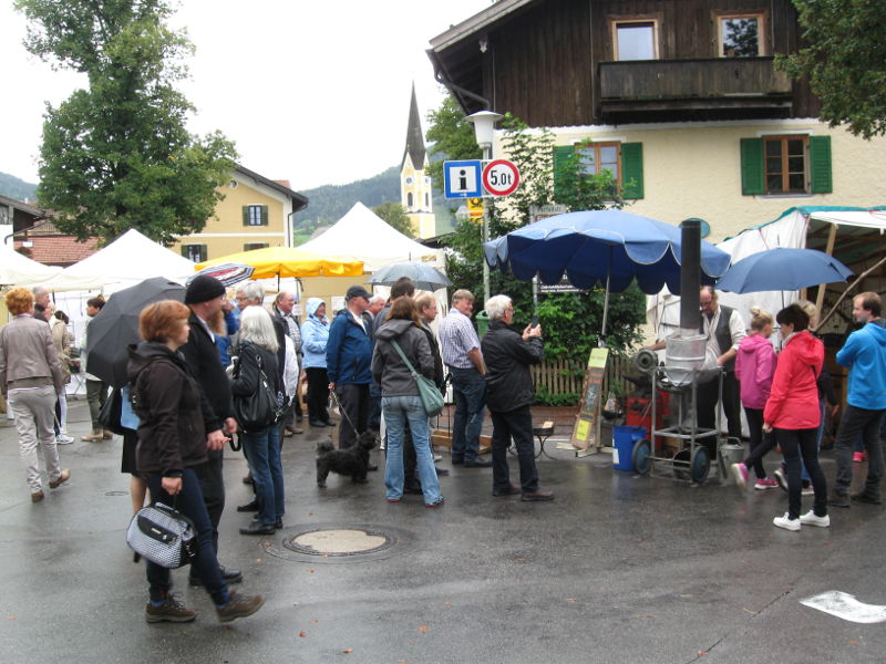 Bild vom Trachten- und Handwerkermarkt in Schliersee